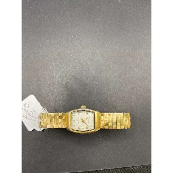 Peugeot 418 Gold Tone Quartz Analog Watch Stainless Steel Stretch Band Size 6" - Picture 14 of 14